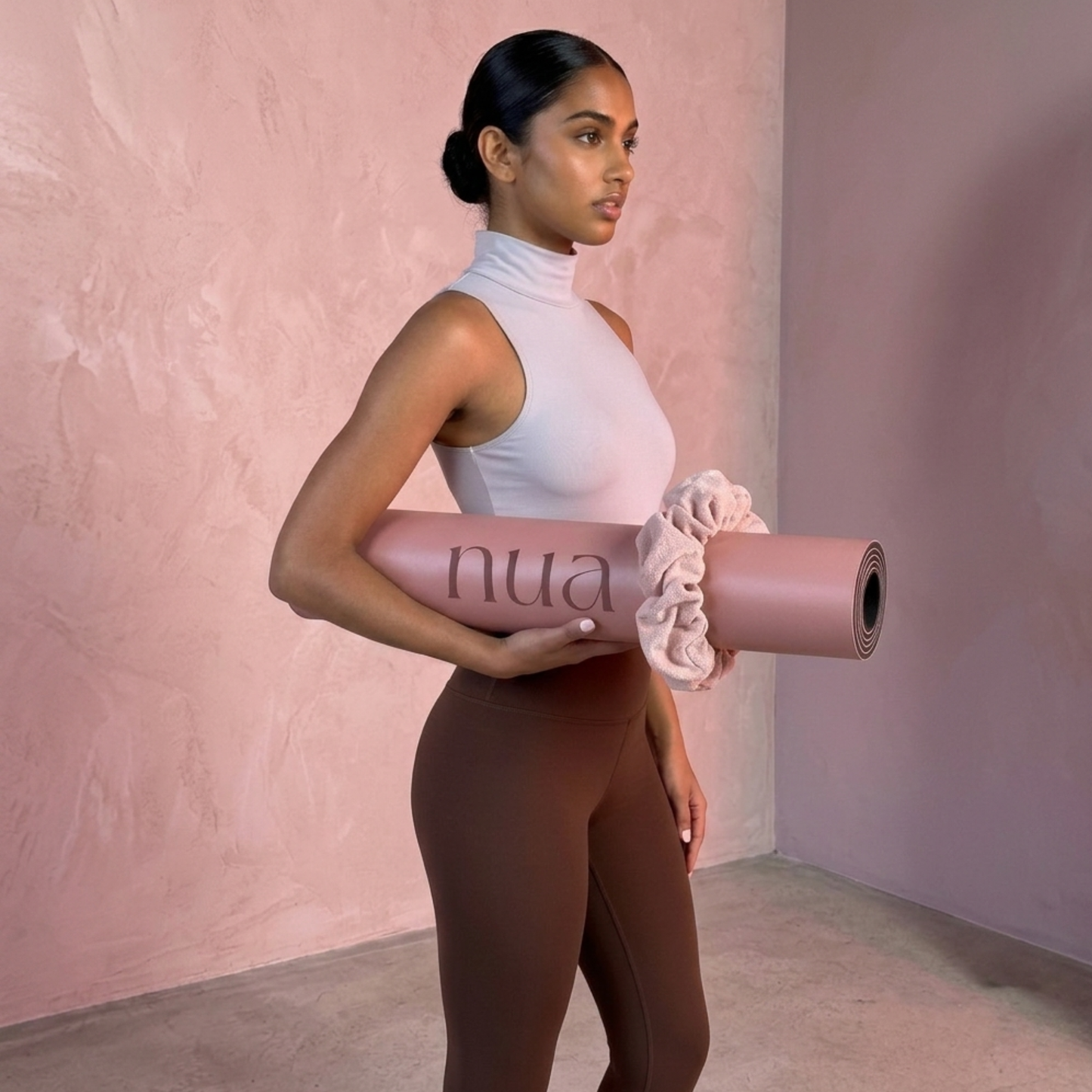 Bloom Oval Yoga Mat