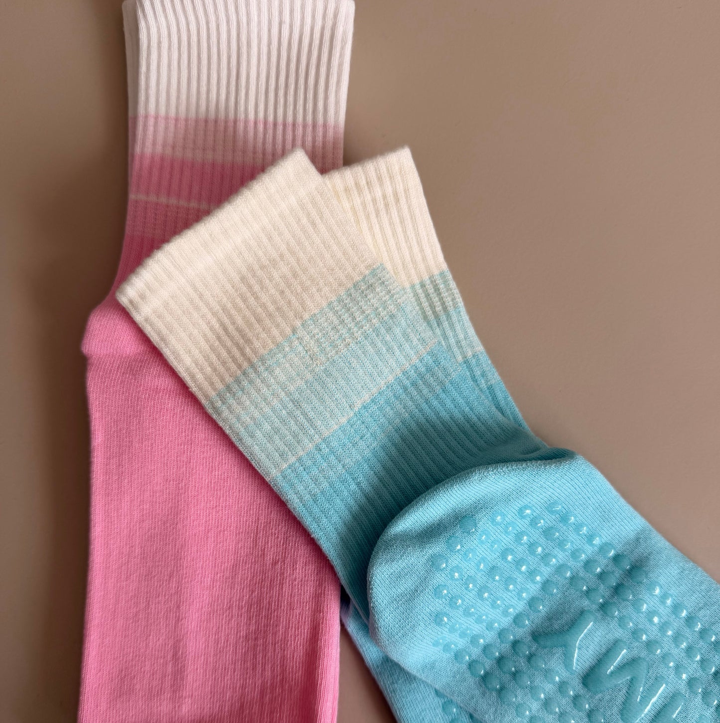 Tie Dye Grip Socks